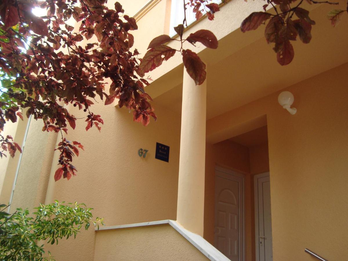 Apartments Eja Zadar Exterior foto